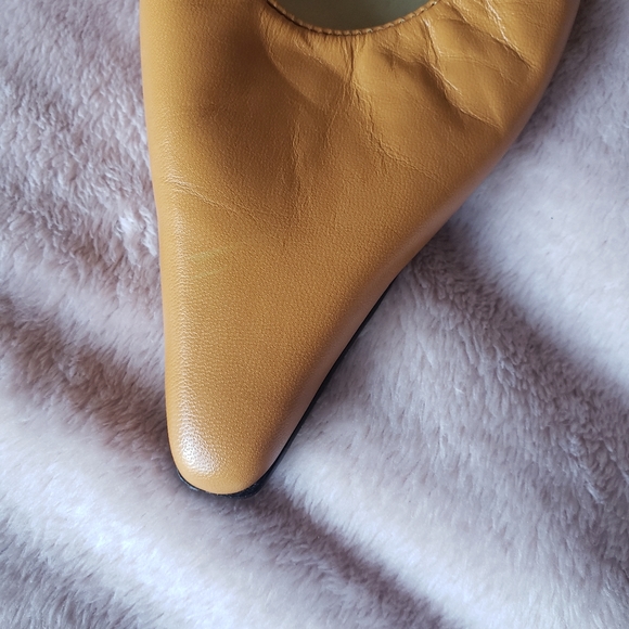 Tan leather heels - Picture 8 of 8